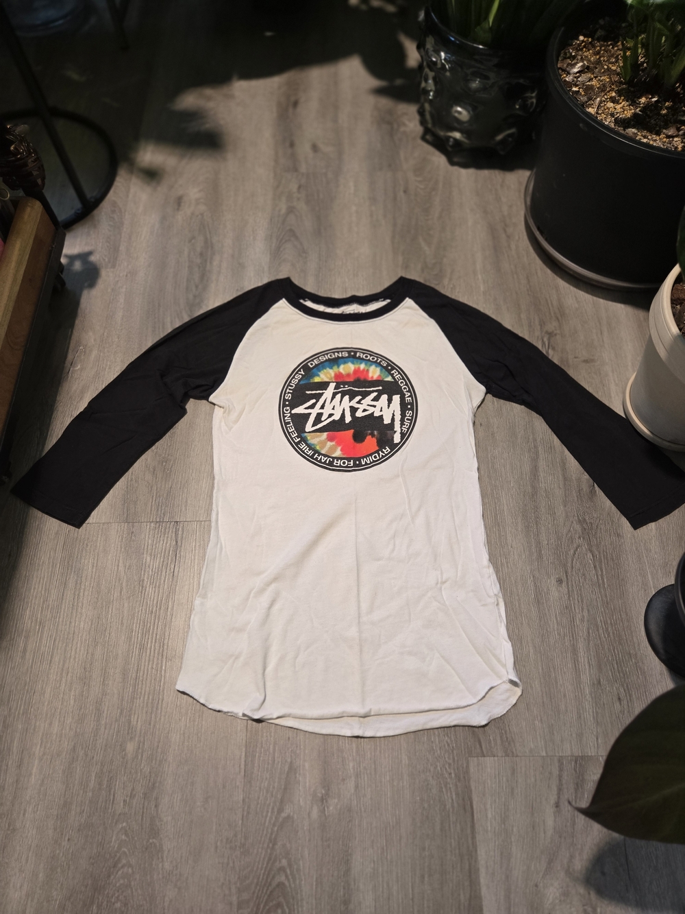 Stussy Raglan Graphic Baseball Tee - White with Black Sleeves